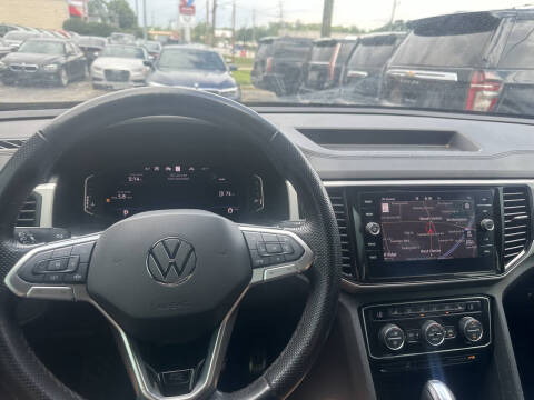 2020 Volkswagen Atlas Cross Sport V6 SEL R-Line 4Motion