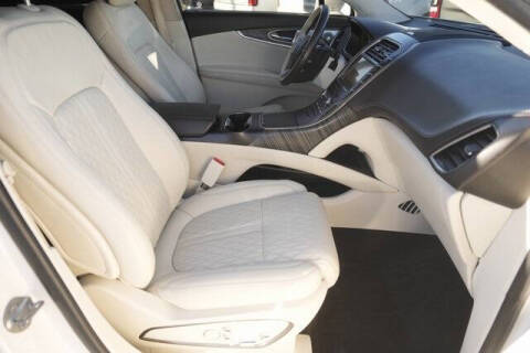 2019 Lincoln Nautilus Black Label