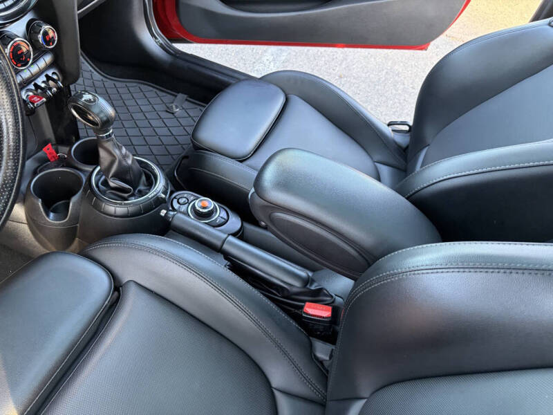 2015 MINI Hardtop 2 Door Cooper S