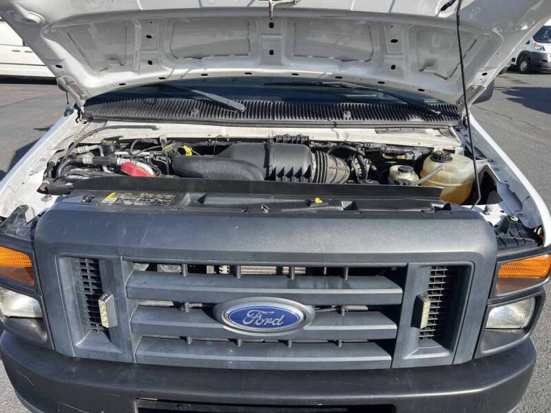 2014 Ford E-Series E-150