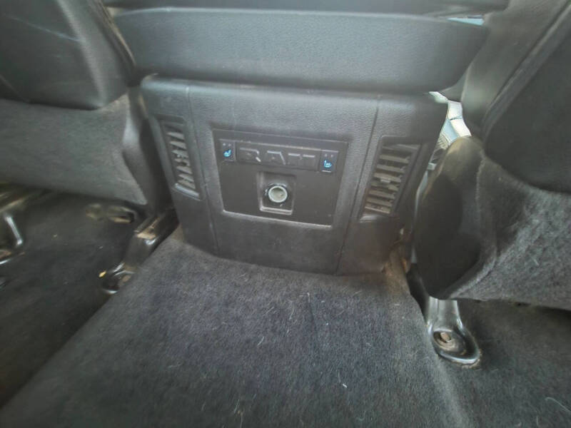 2014 RAM 1500 Laramie