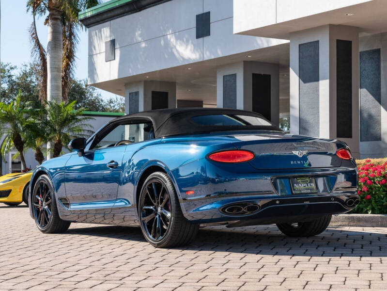 2022 Bentley Continental GTC V8