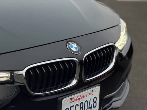 2018 BMW 3 Series 330i xDrive