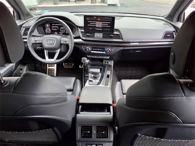 2023 Audi SQ5 3.0T quattro Premium Plus