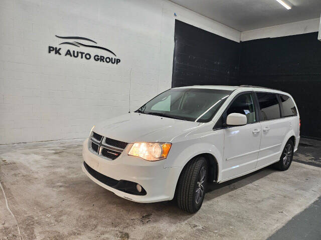 2017 Dodge Grand Caravan for sale at PK AUTO GROUP in Las Vegas, NV