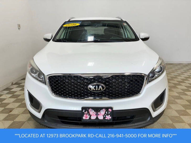2016 Kia Sorento LX