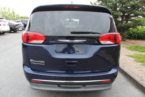 2019 Chrysler Pacifica Touring L