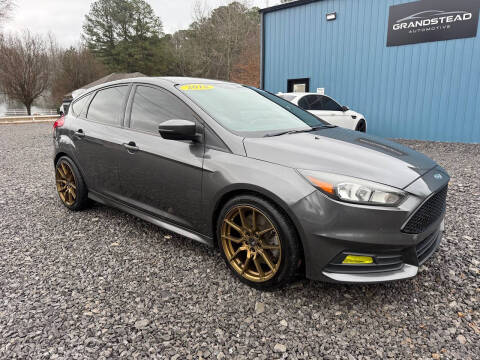 2018 Ford Focus ST