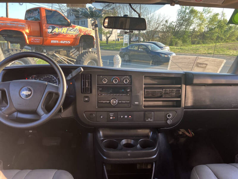2018 Chevrolet Express 2500
