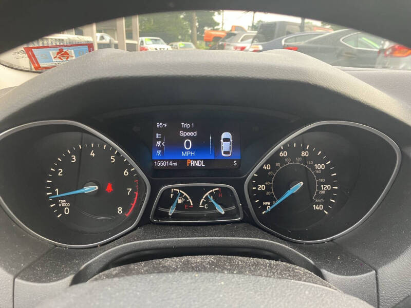 2016 Ford Focus SE