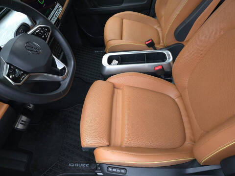 2025 Volkswagen ID. Buzz Pro S