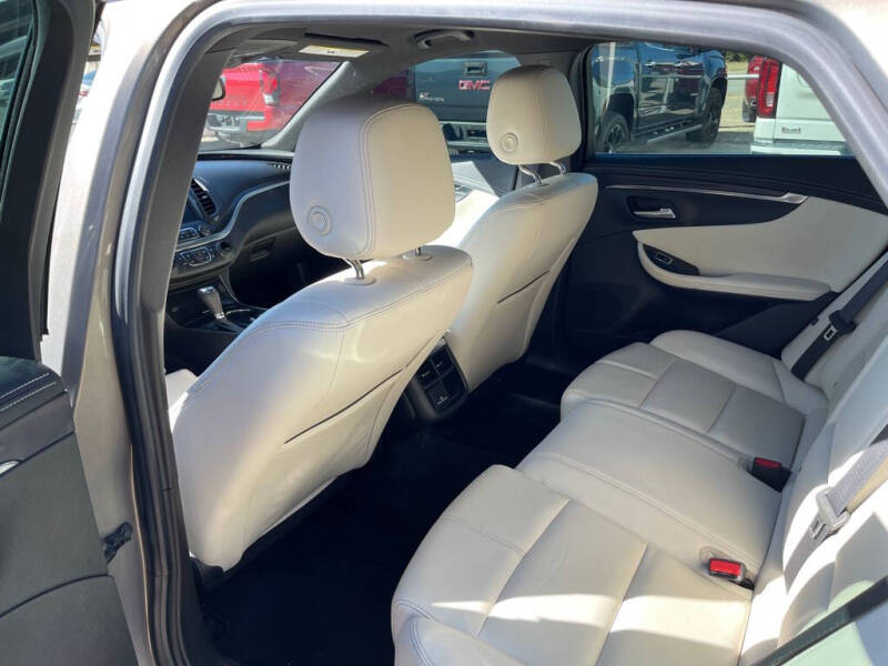 2018 Chevrolet Impala LT