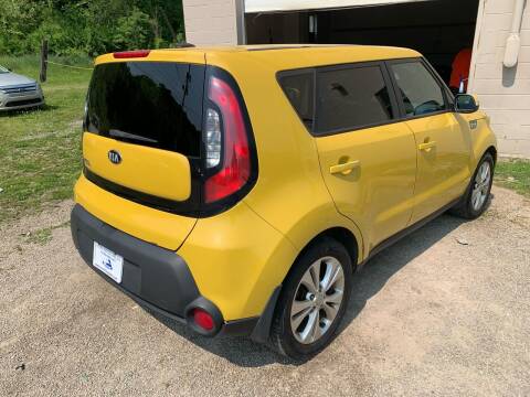 2014 Kia Soul for sale at Court House Cars, LLC in Chillicothe OH