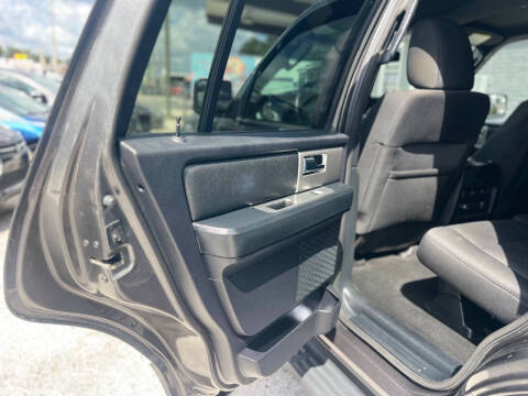 2017 Ford Expedition XLT