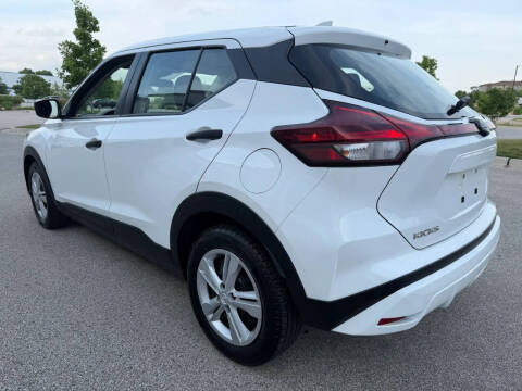 2023 Nissan Kicks S