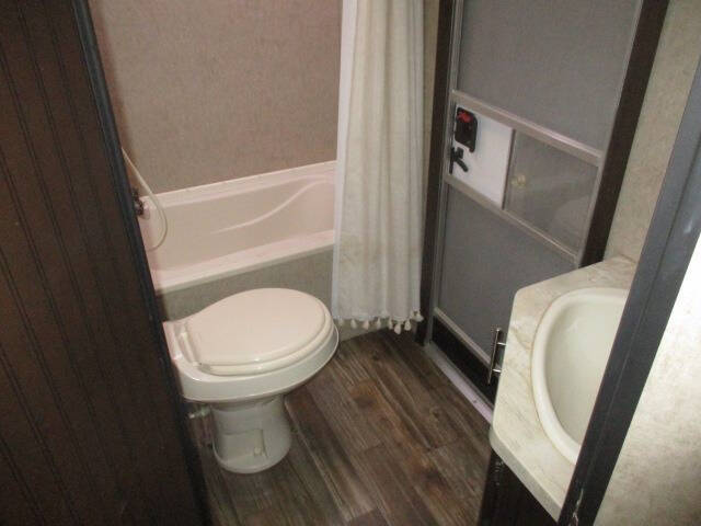 2017 SOLD Forest River Cherokee 27DBS