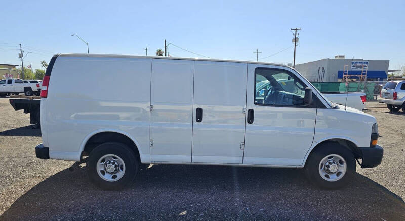 2020 Chevrolet Express 2500