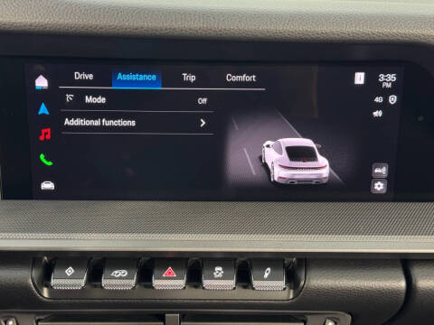 2025 Porsche 911 Carrera