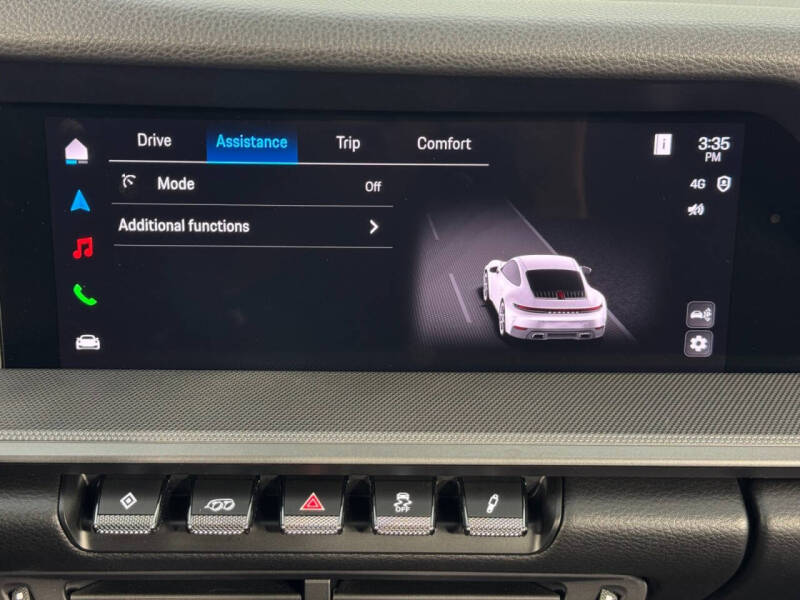 2025 Porsche 911 Carrera