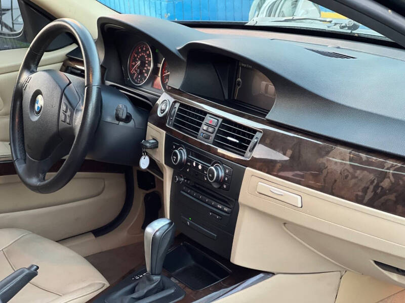 2011 BMW 3 Series 328i