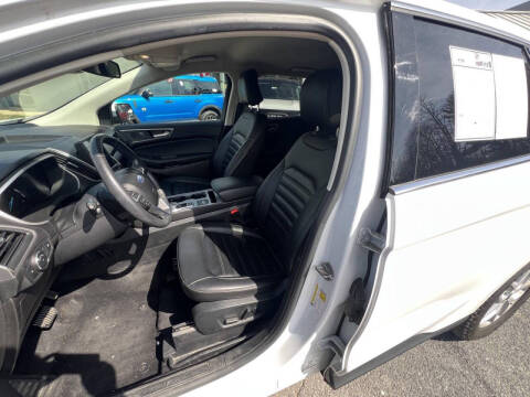 2021 Ford Edge SEL