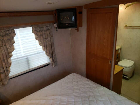 1999 Freightliner XC Chassis