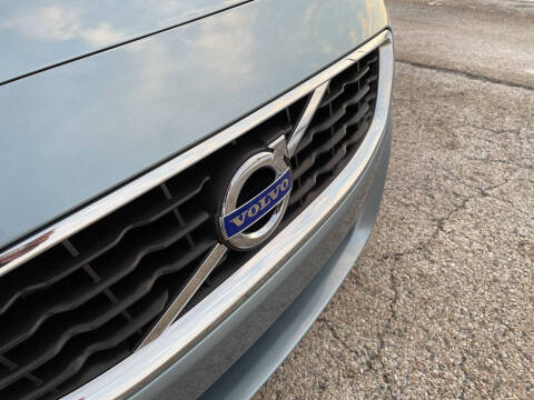 2013 Volvo C70 T5 Premier Plus