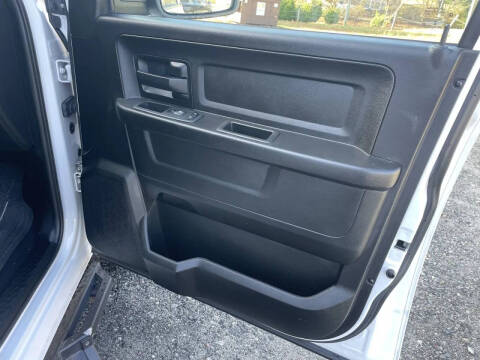 2019 RAM 1500 Classic Express