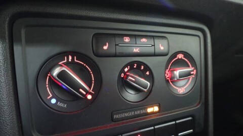 2013 Volkswagen Beetle Convertible