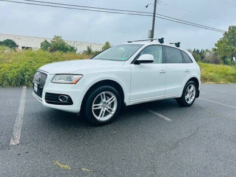 2017 Audi Q5 2.0T quattro Premium Plus
