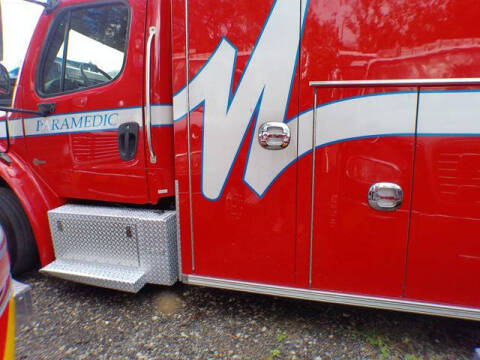 2016 Freightliner M2 106
