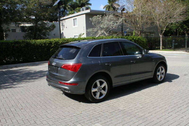 2012 Audi Q5 3.2 quattro Premium Plus