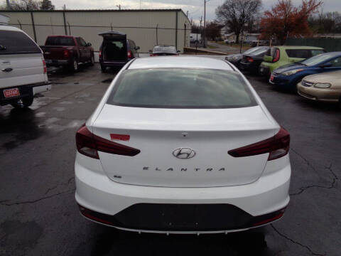 2019 Hyundai Elantra