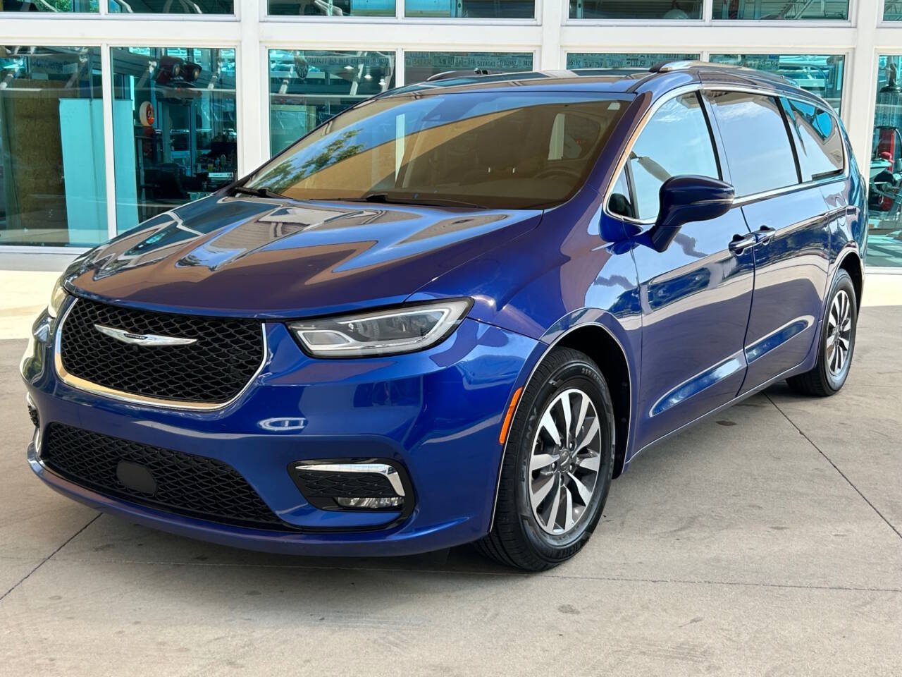 2021 Chrysler Pacifica 12