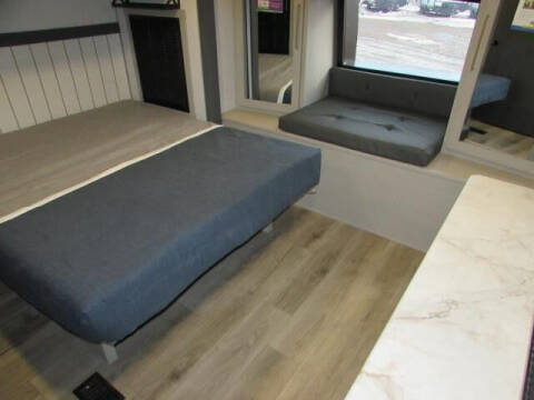 2024 Forest River T322 VIEW