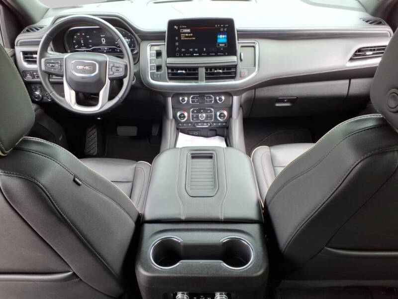 2024 GMC Yukon SLT