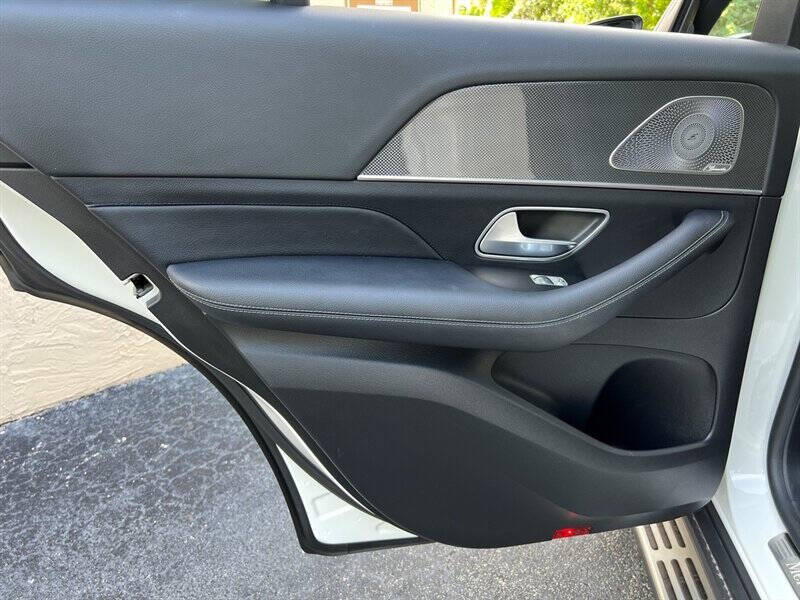 2021 Mercedes-Benz GLE 21