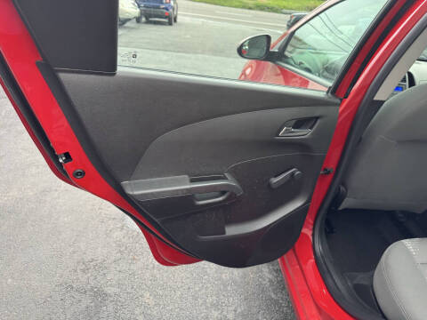 2012 Chevrolet Sonic LS