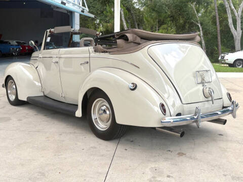 1939 Ford Deluxe