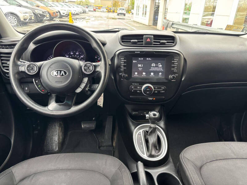 2018 Kia Soul +