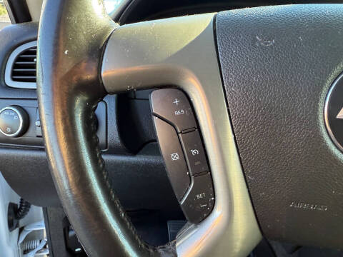 2014 Chevrolet Suburban LT