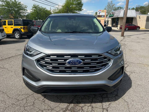 2020 Ford Edge SE