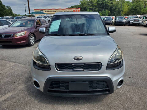 2013 Kia Soul +