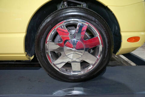 2002 Ford Thunderbird Deluxe
