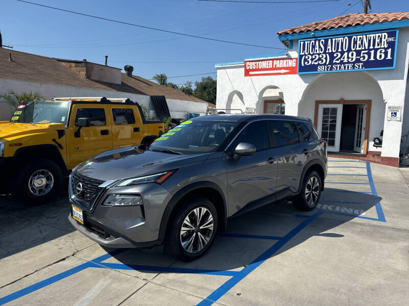 2023 Nissan Rogue SV photo 2