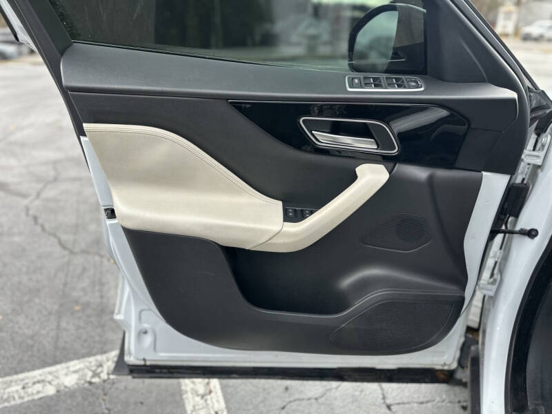 2018 Jaguar F-PACE 30t Prestige