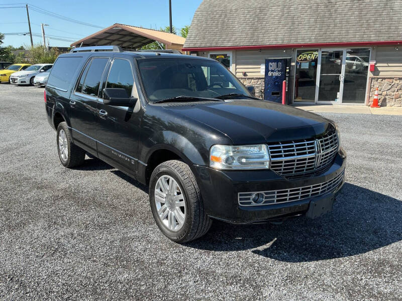 2011 Lincoln Navigator L