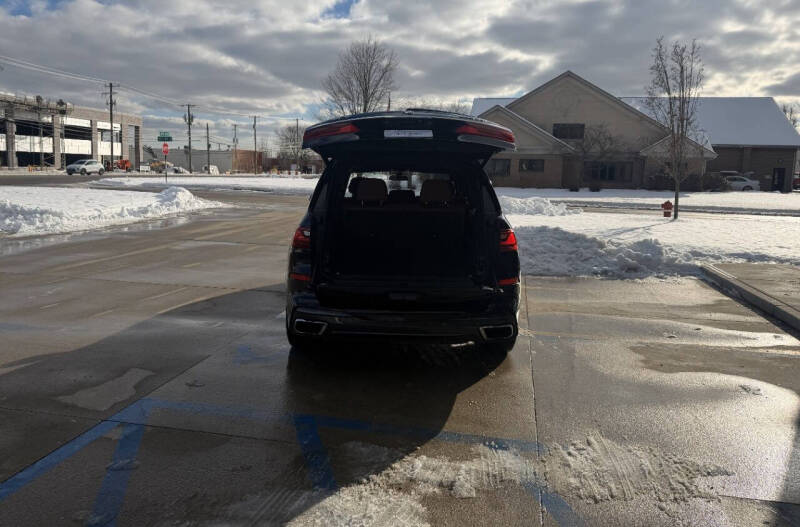 2019 BMW X7 xDrive50i