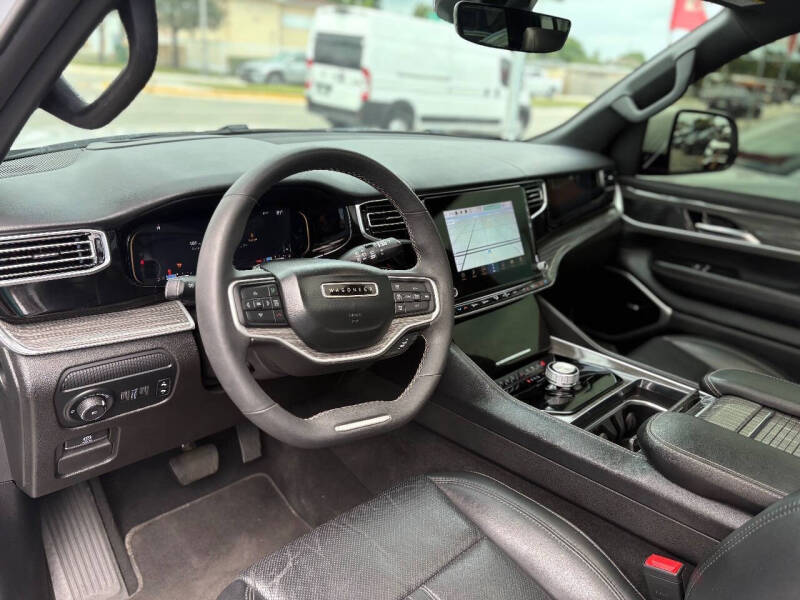 2022 Jeep Wagoneer Series III