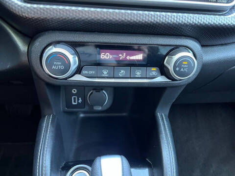 2018 Nissan Kicks SV